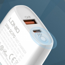 Kucni punjac LDNIO A2424C, PD 20W QC3.0 18W, sa IPhone lightning kablom beli Kucni punjac LDNIO A2424C, PD 20W QC3.0 18W, sa IPhone lightning kablom beli
