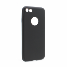 Futrola silikonska Skin za iPhone 7 mat crna (sa otvorom za logo)